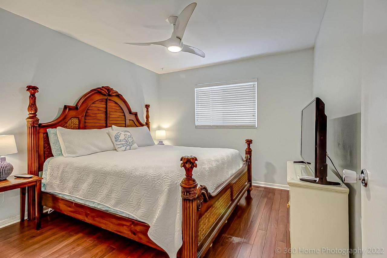 Twins Inn & Apartments سانت بيتي بيتش المظهر الخارجي الصورة